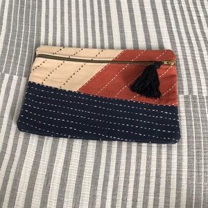 Anchal Clutch